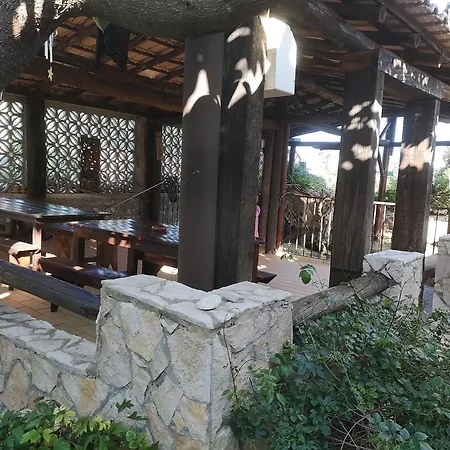 House With One Bedroom In Odiaxere, With Pool Access, Enclosed Garden Apartament